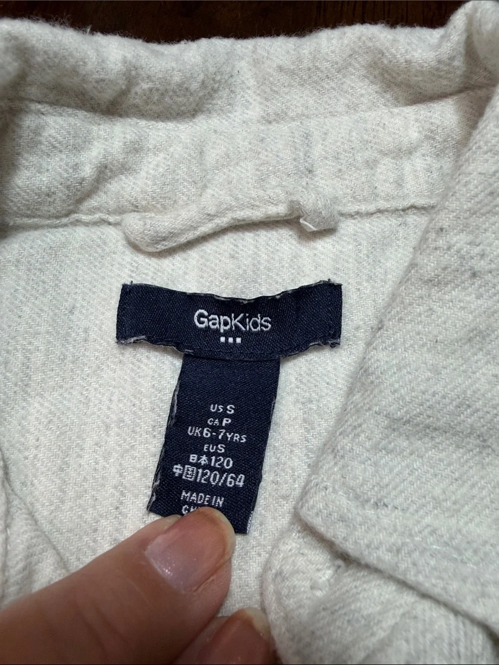 GAP kids button